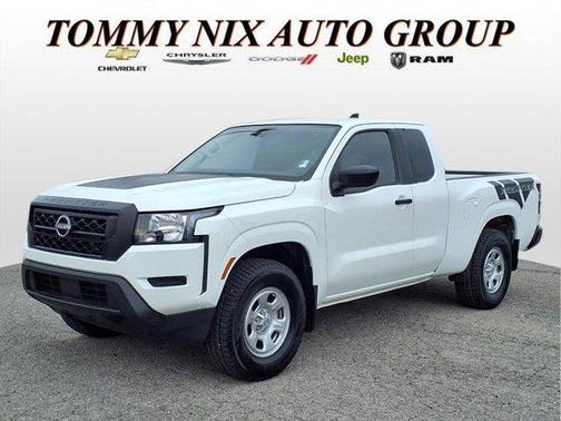2022 Nissan Frontier S