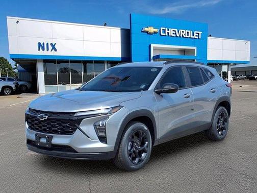 Sterling Gray Metallic 2026 Chevrolet Trax LT