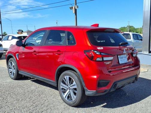 Red 2025 Mitsubishi Outlander Sport SE
