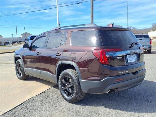 2021 GMC Acadia AT4