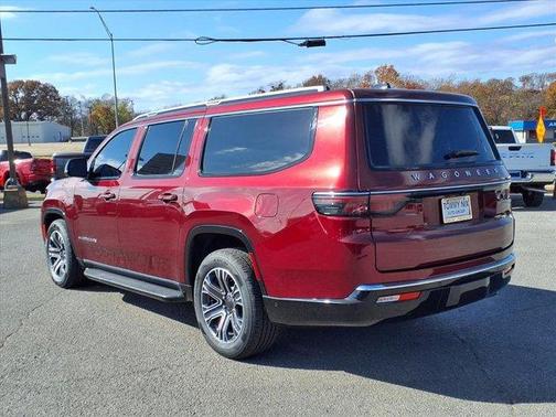2024 Jeep Wagoneer L Base