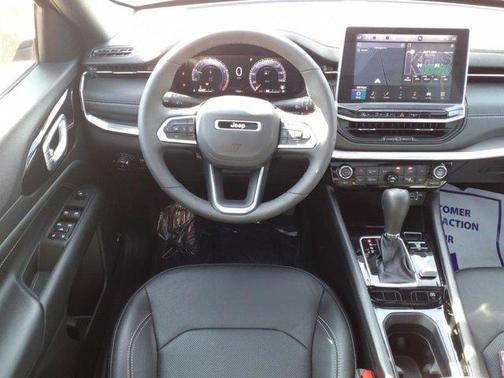 2023 Jeep Compass Altitude