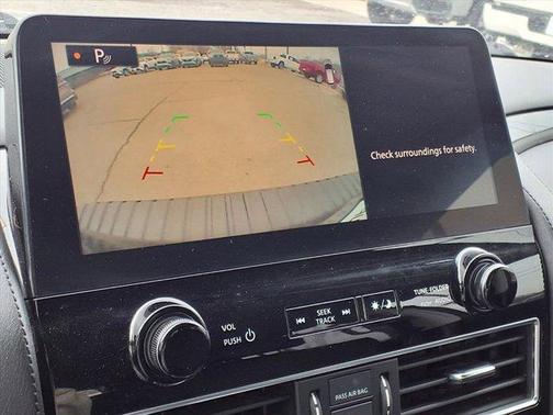 2022 Nissan Armada SV