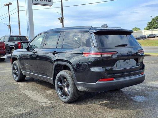 2025 Jeep Grand Cherokee L Laredo