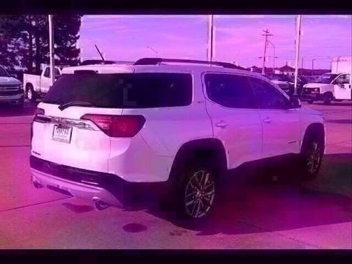 Photo 5 of 32 of 2019 GMC Acadia SLT-1