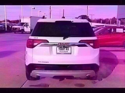 Photo 4 of 32 of 2019 GMC Acadia SLT-1