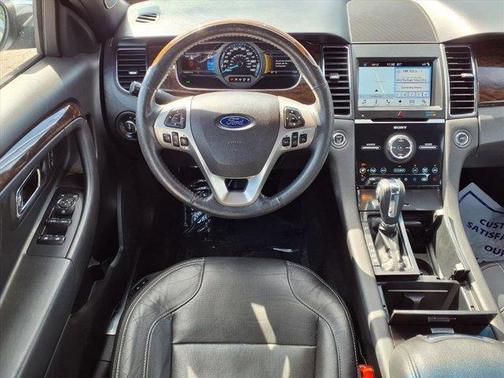 2017 Ford Taurus Limited