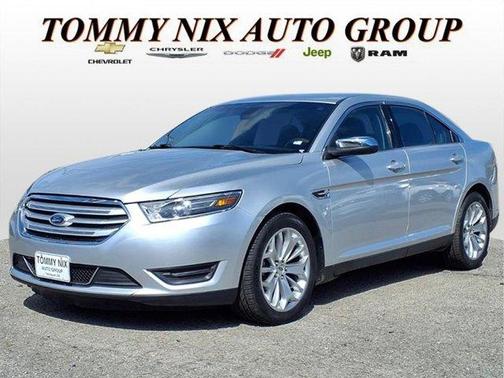 2017 Ford Taurus Limited