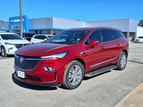 2024 Buick Enclave Essence