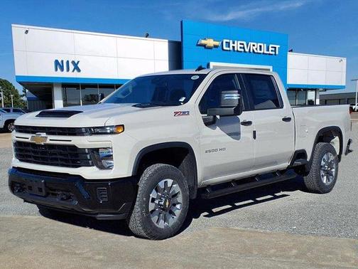 2026 Chevrolet Silverado 2500 Custom