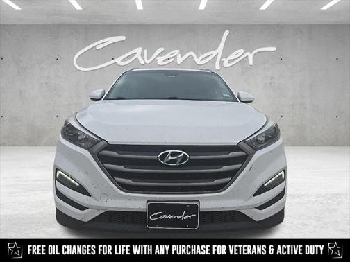 2016 Hyundai TUCSON SE