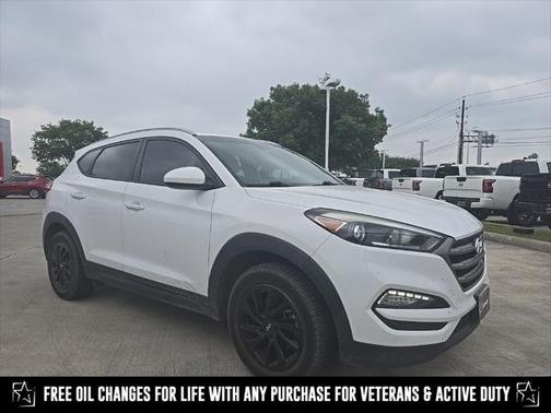 2016 Hyundai TUCSON SE
