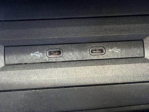 2022 Volkswagen Atlas 2.0T SE w/Technology