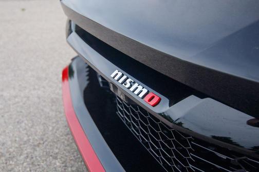 2025 Nissan Z NISMO 9-speed automatic Transmission