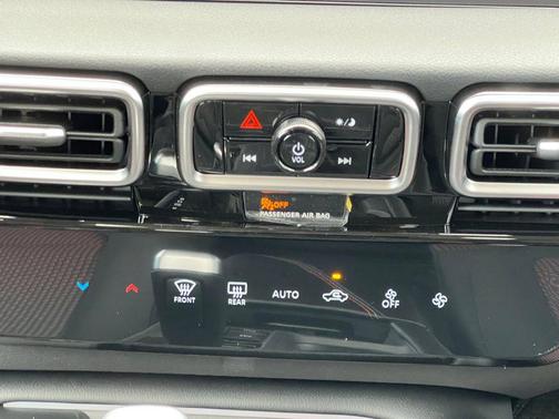 Gun Metallic 2026 Nissan Sentra SR