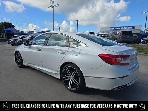 2022 Honda Accord Touring 2.0T