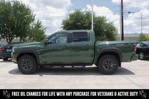 2025 Nissan Frontier PRO-4X