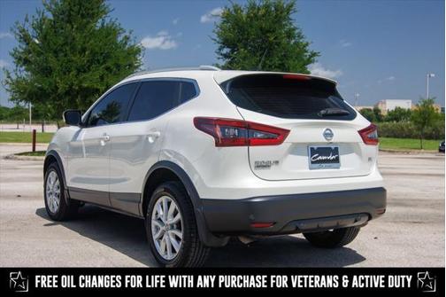 2020 Nissan Rogue Sport SV