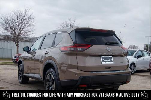 2025 Nissan Rogue SV