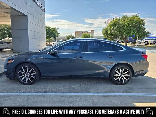 2021 Chevrolet Malibu FWD RS