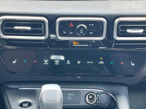 Aspen White Tricoat 2026 Nissan Sentra SR