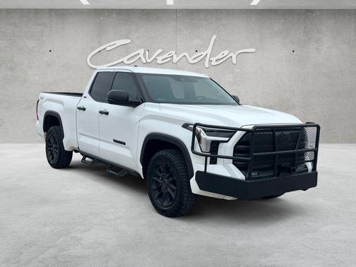 White 2022 Toyota Tundra SR5
