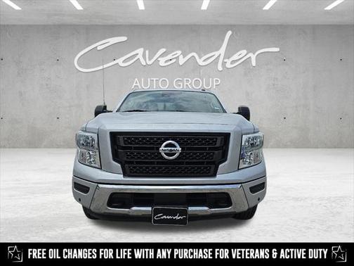 2021 Nissan Titan SV