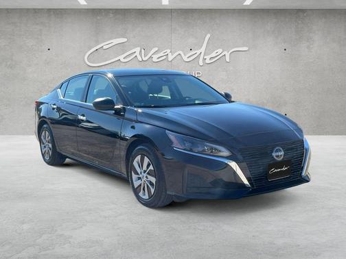 2025 Nissan Altima S FWD