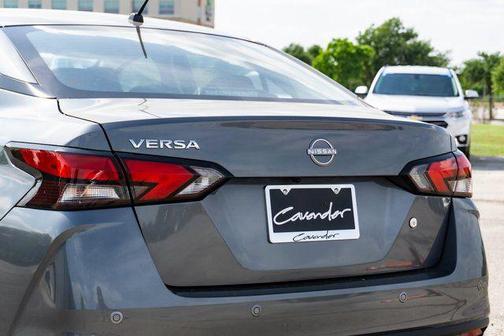 2025 Nissan Versa 1.6 S