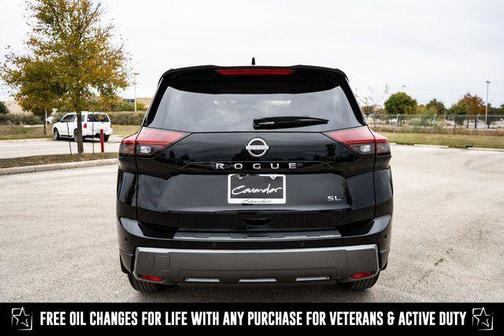 2025 Nissan Rogue SL