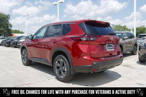 2025 Nissan Rogue SV