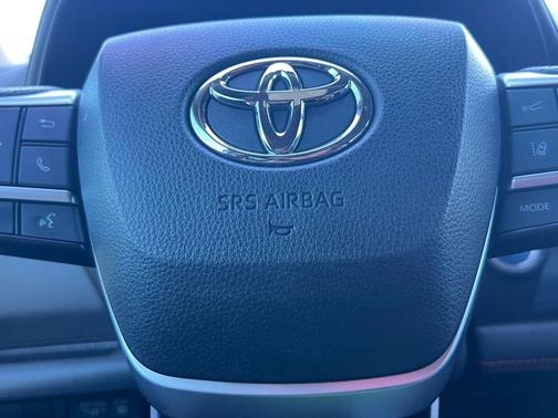 2024 Toyota Sienna XSE 7 Passenger