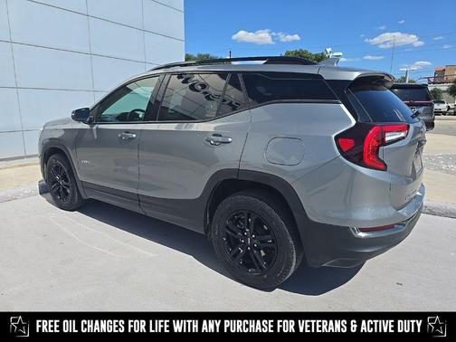 2023 GMC Terrain AWD AT4