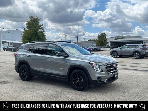 2023 GMC Terrain AWD AT4
