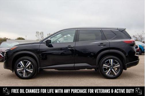 2025 Nissan Rogue SL