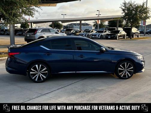 2019 Nissan Altima 2.5 SR