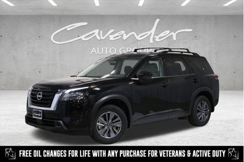 2025 Nissan Pathfinder SV FWD