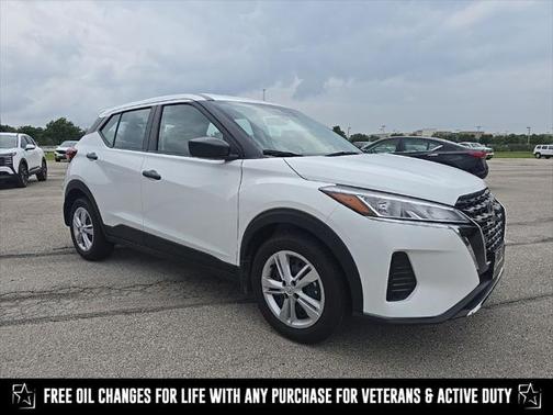 2024 Nissan Kicks S