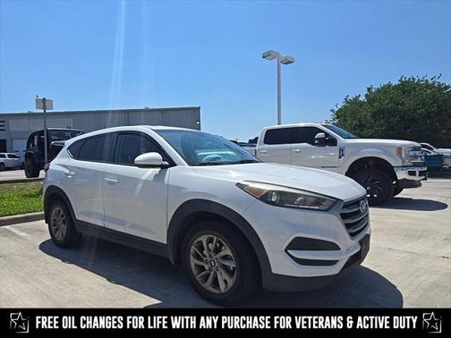 2017 Hyundai TUCSON SE