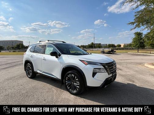 2026 Nissan Rogue Platinum