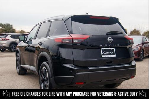 2025 Nissan Rogue SV