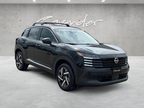 Super Black 2026 Nissan Kicks SV