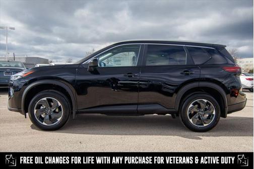 2025 Nissan Rogue SV