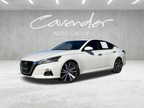 2020 Nissan Altima Platinum FWD