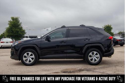 2021 Toyota RAV4 LE