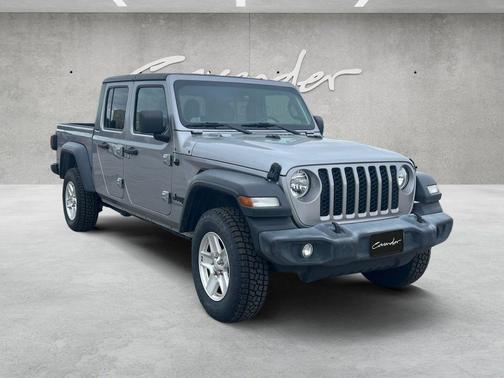 2020 Jeep Gladiator Sport S