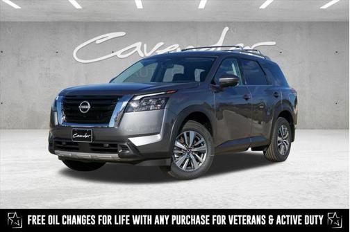 2025 Nissan Pathfinder SL FWD