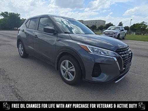 2024 Nissan Kicks S