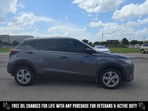 2024 Nissan Kicks S
