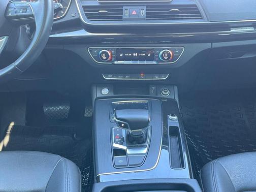 2020 Audi Q5 45 Premium Plus